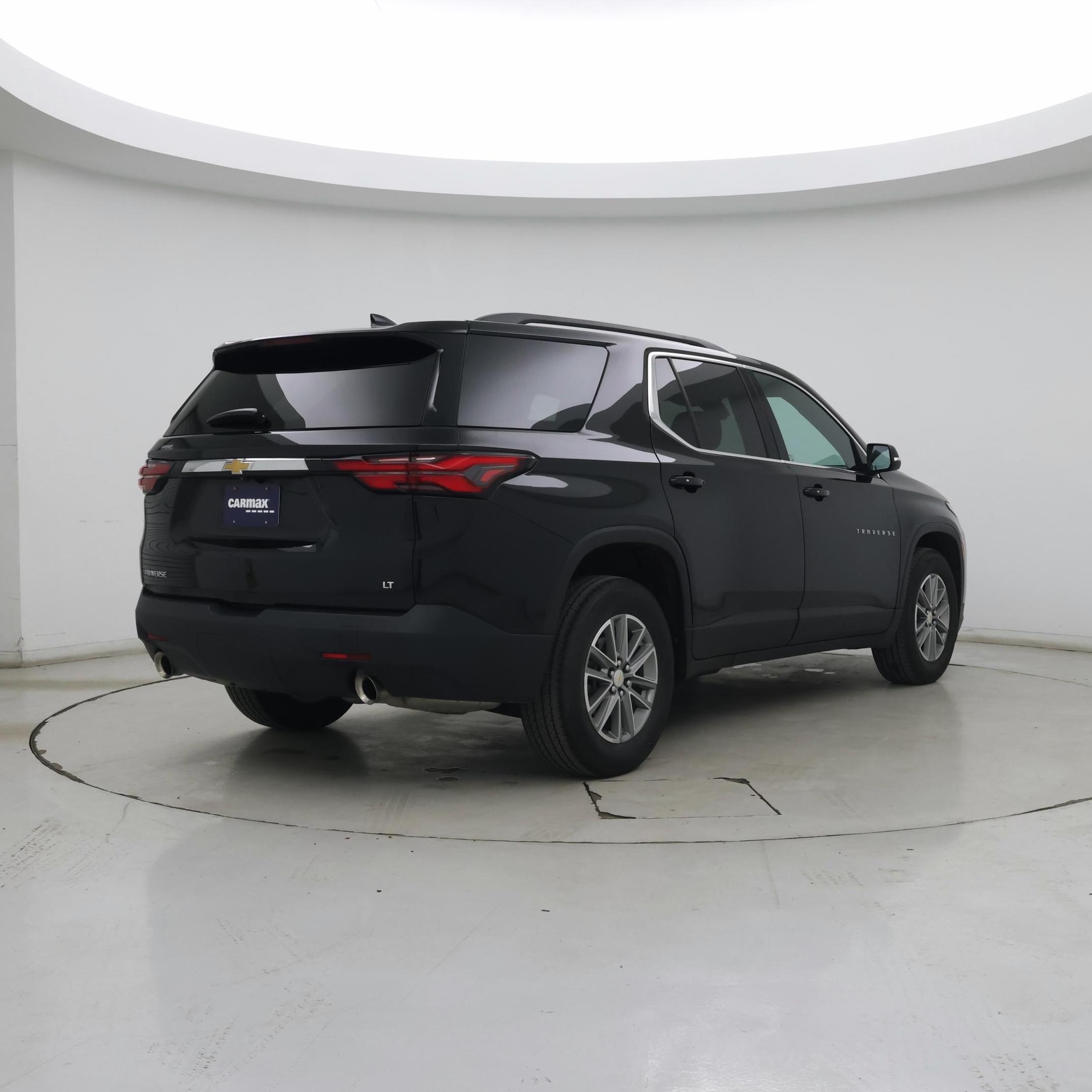 Thumbnail: 2023 Chevrolet Traverse - 8