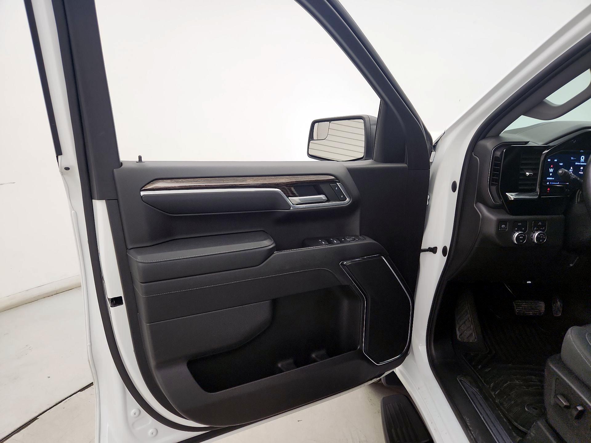 Thumbnail: 2023 GMC Sierra 1500 - 12