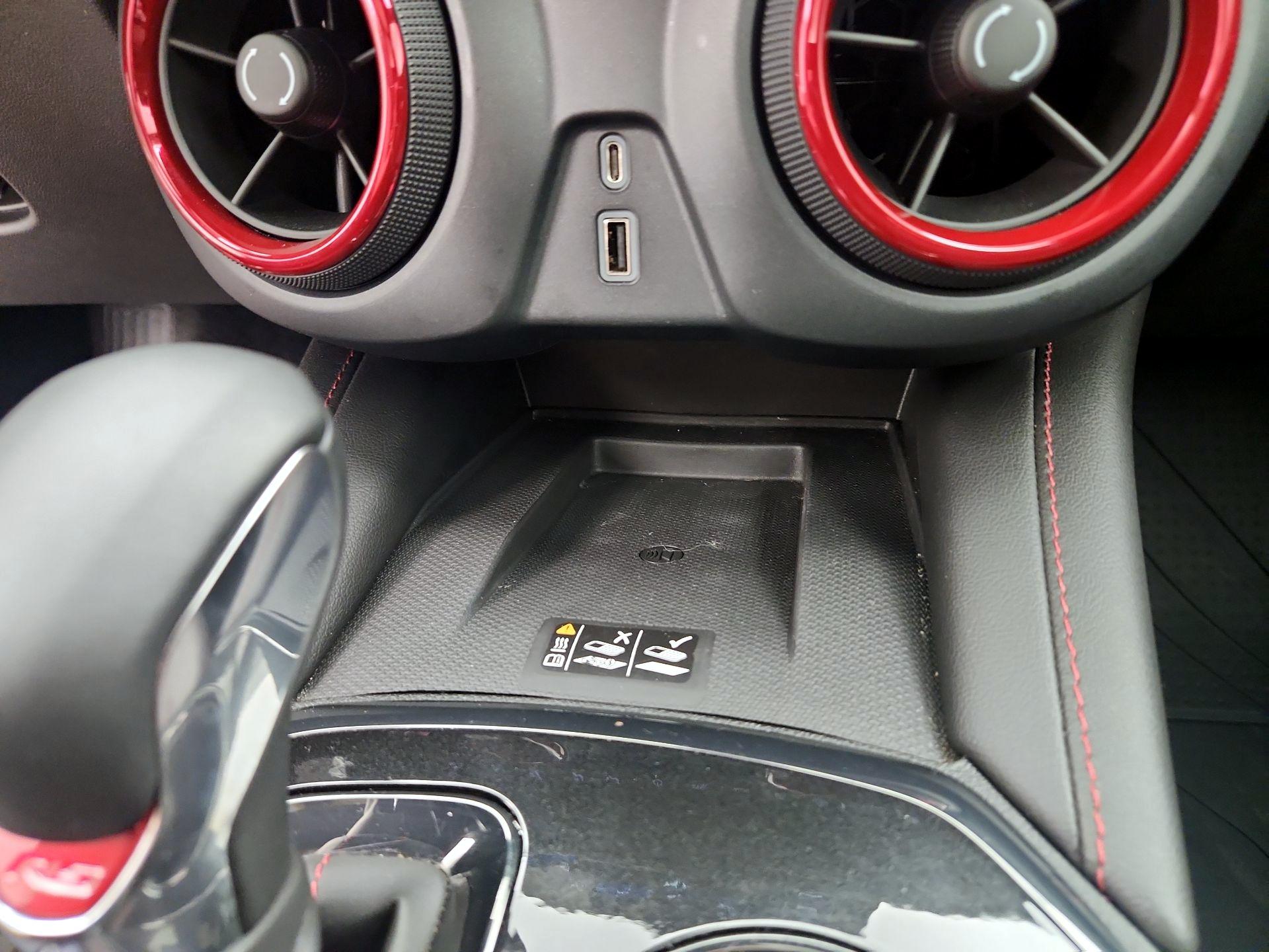 Thumbnail: 2023 Chevrolet Blazer - 18