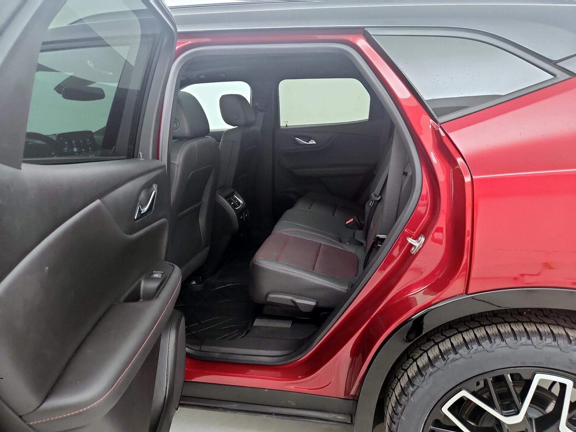 Thumbnail: 2023 Chevrolet Blazer - 20