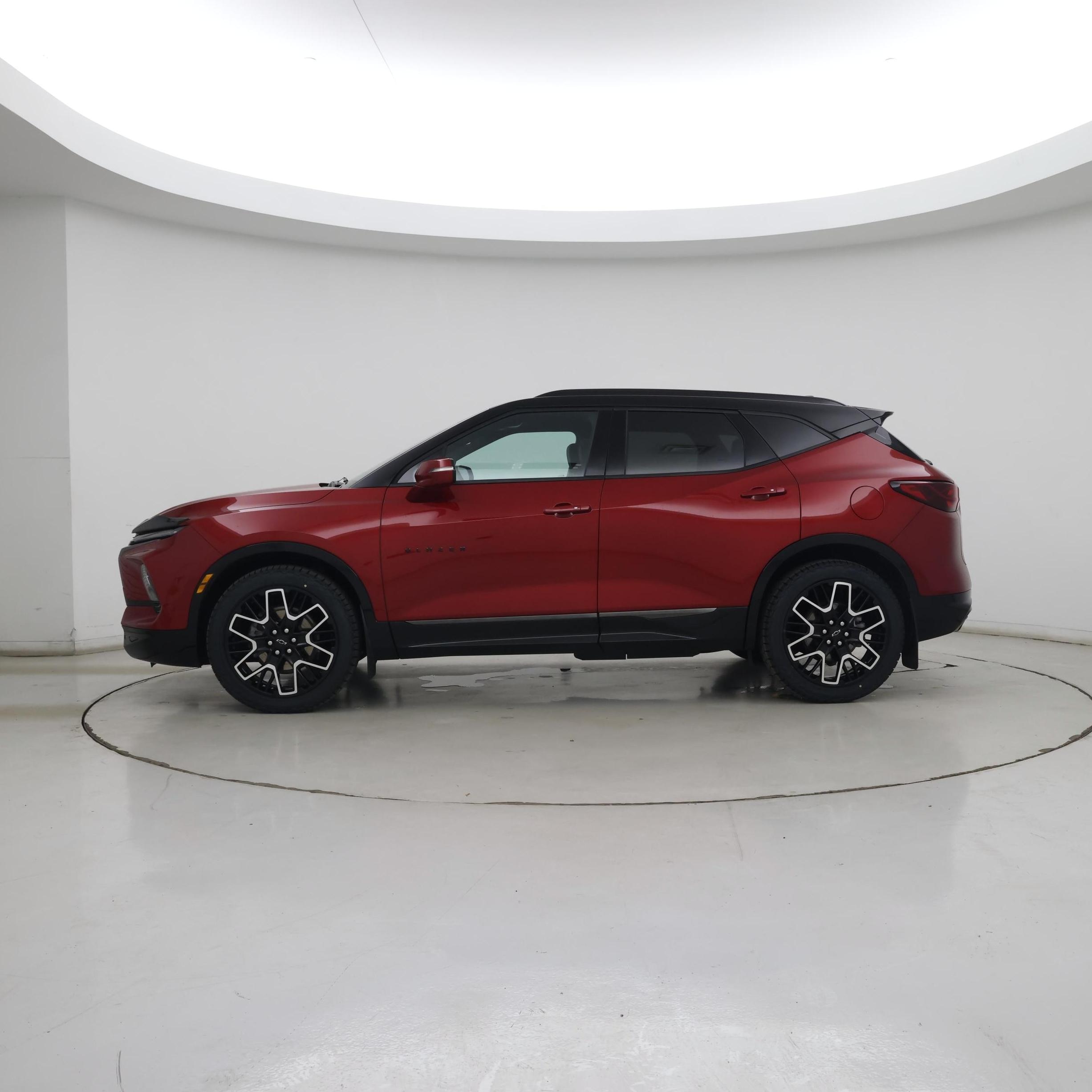 Thumbnail: 2023 Chevrolet Blazer - 3