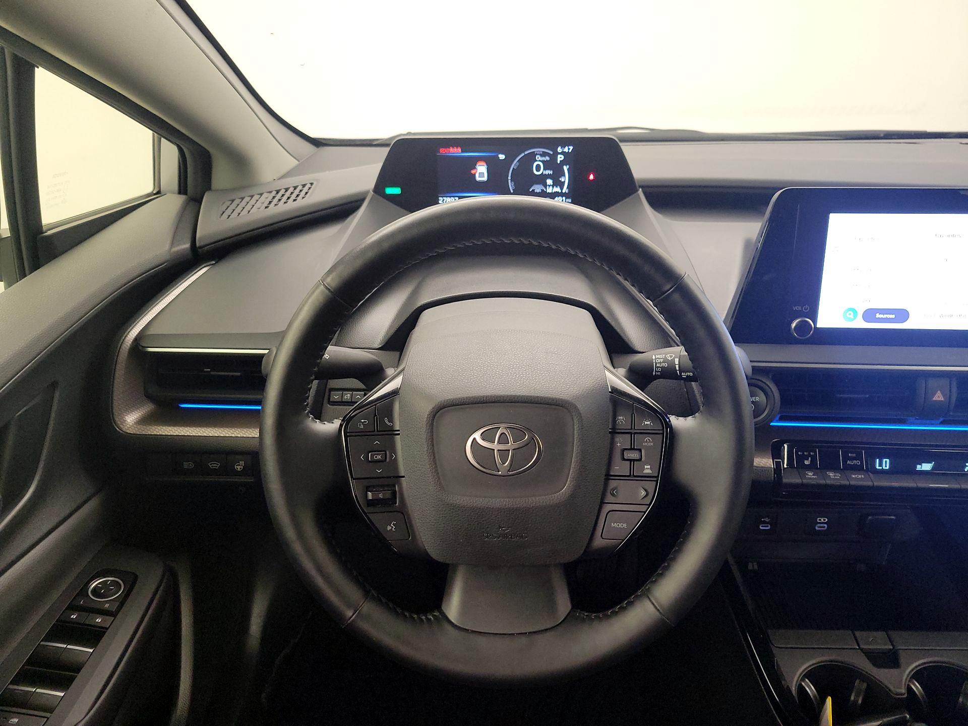 Thumbnail: 2024 Toyota Prius - 10