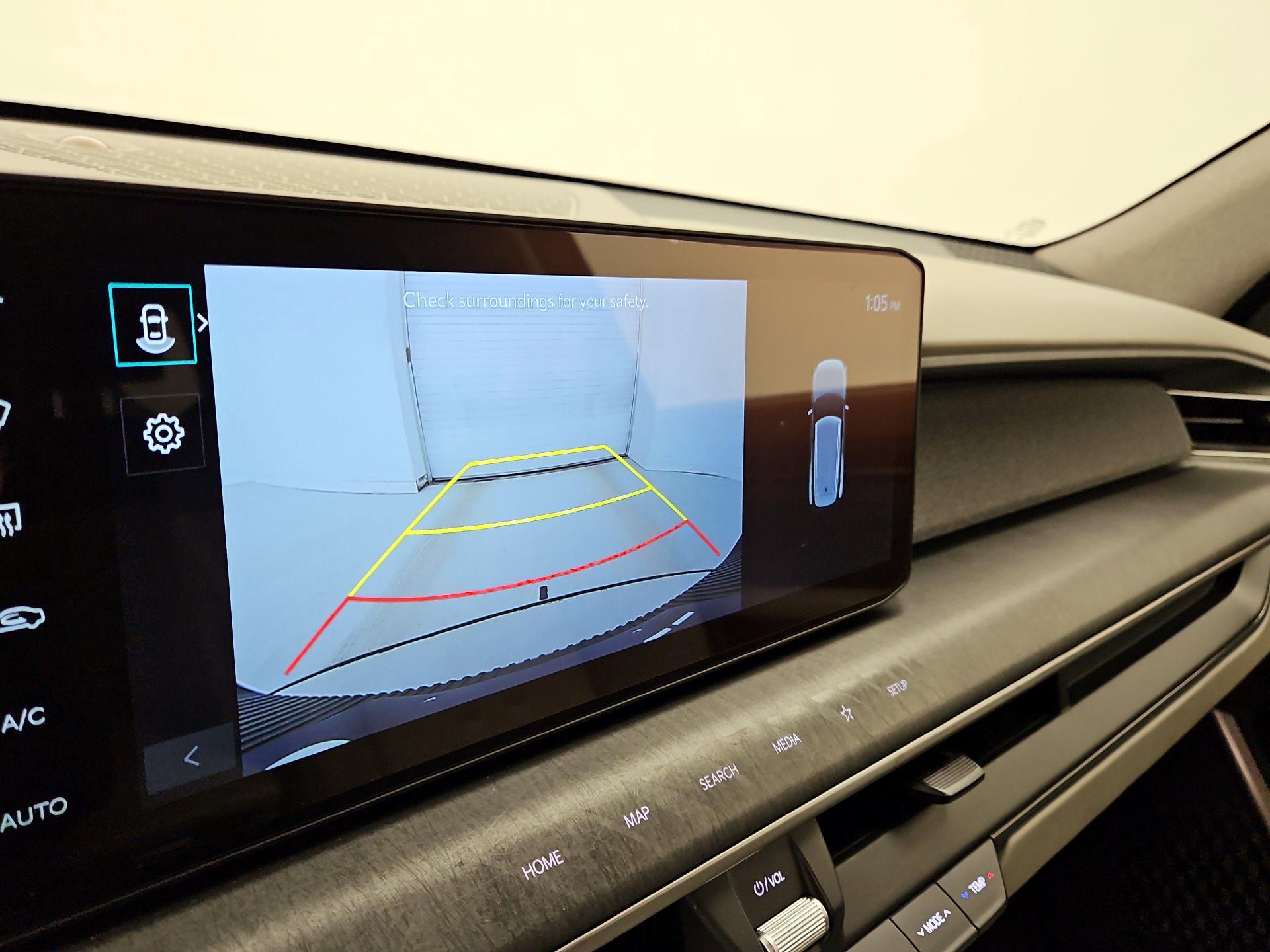 Thumbnail: 2024 Kia EV9 - 15