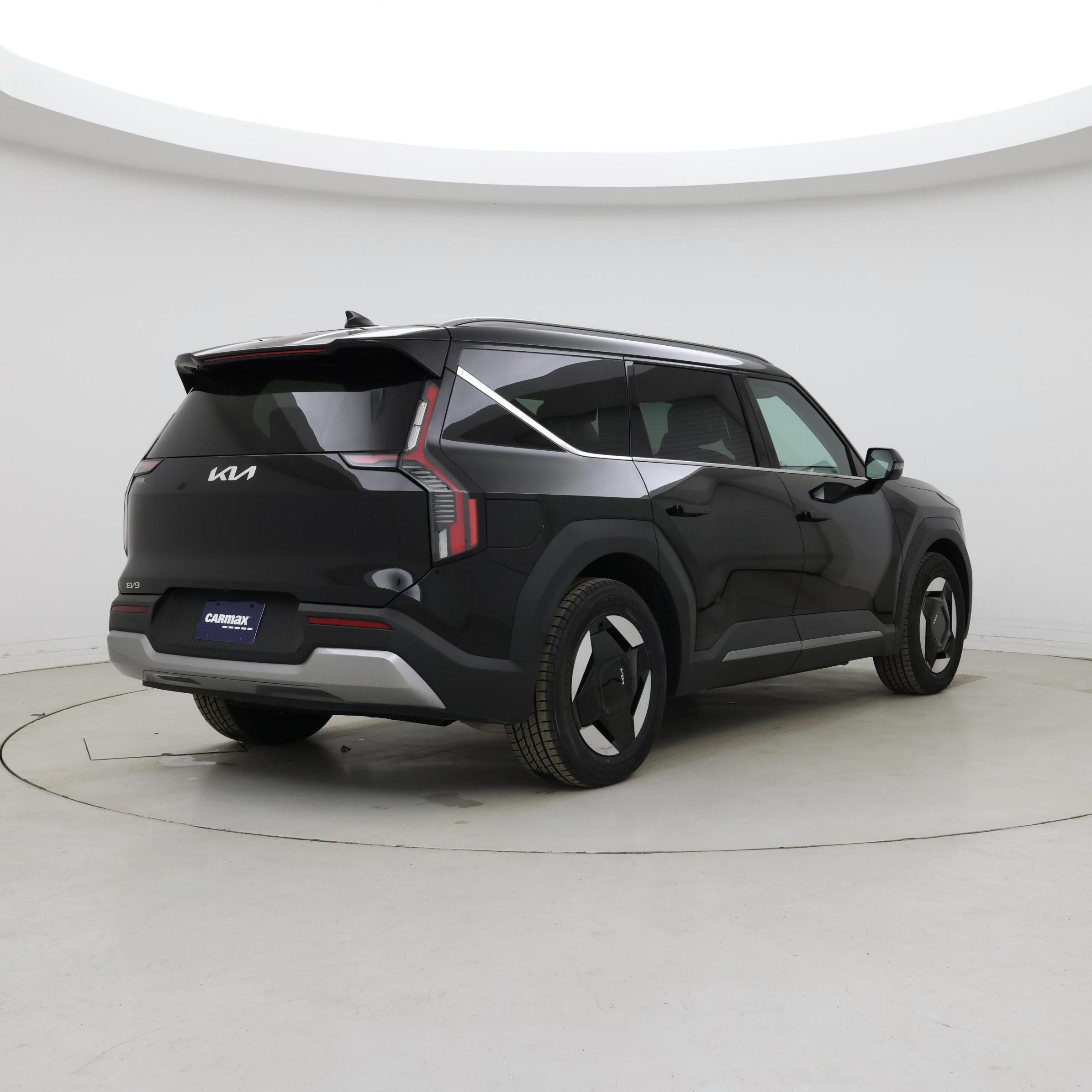 Thumbnail: 2024 Kia EV9 - 8