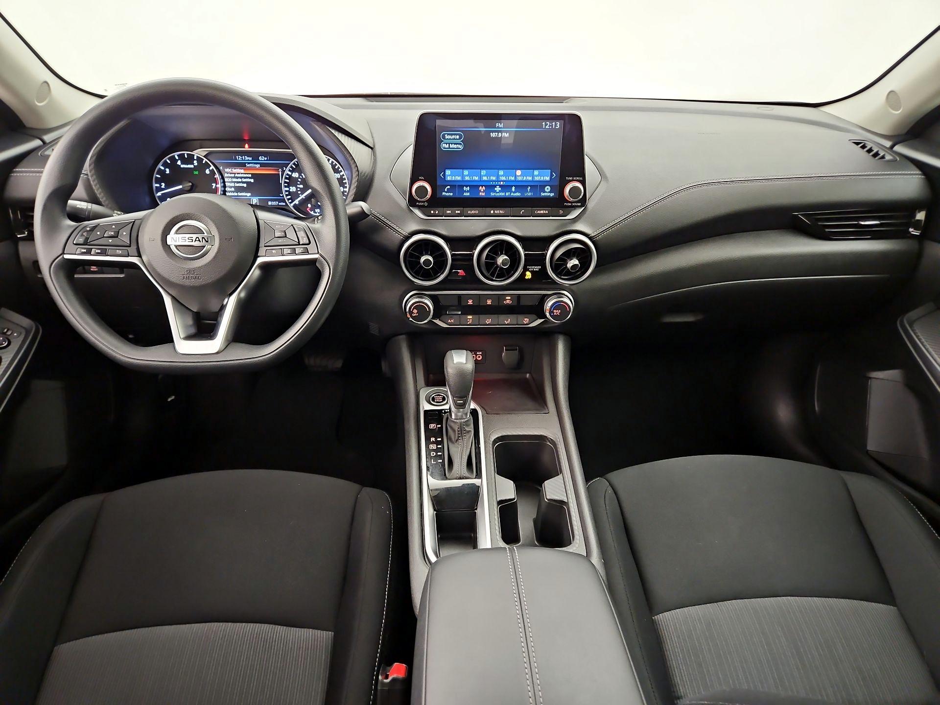 Thumbnail: 2023 Nissan Sentra - 9