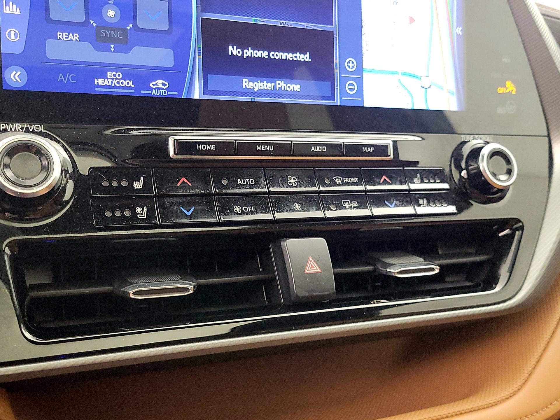 Thumbnail: 2022 Toyota Highlander - 17