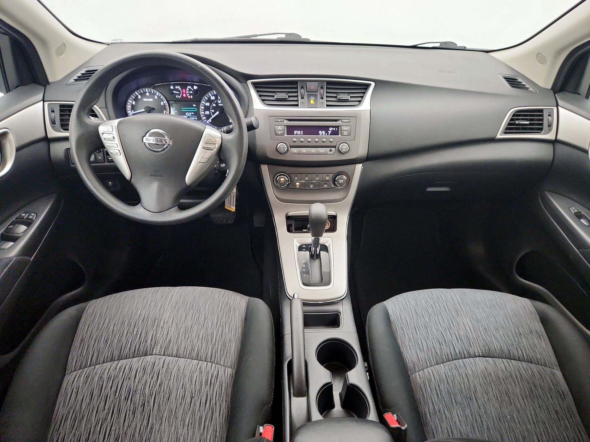 Thumbnail: 2014 Nissan Sentra - 9