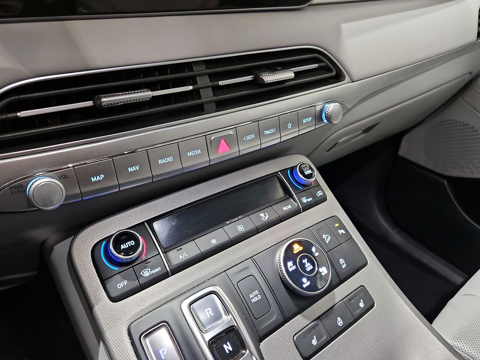 Thumbnail: 2022 Hyundai Palisade - 17