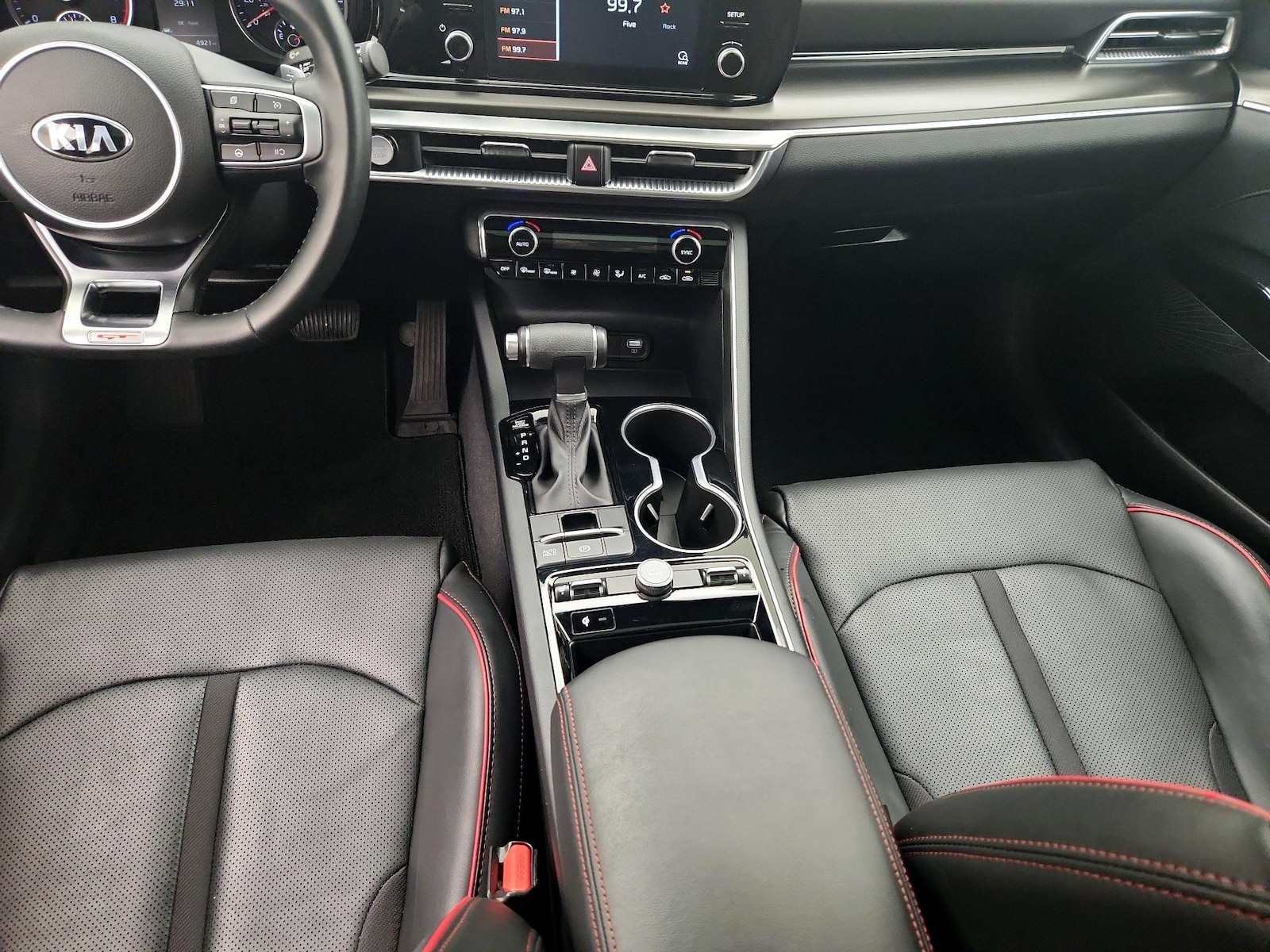 2021 Kia K5 GT - Photo 10