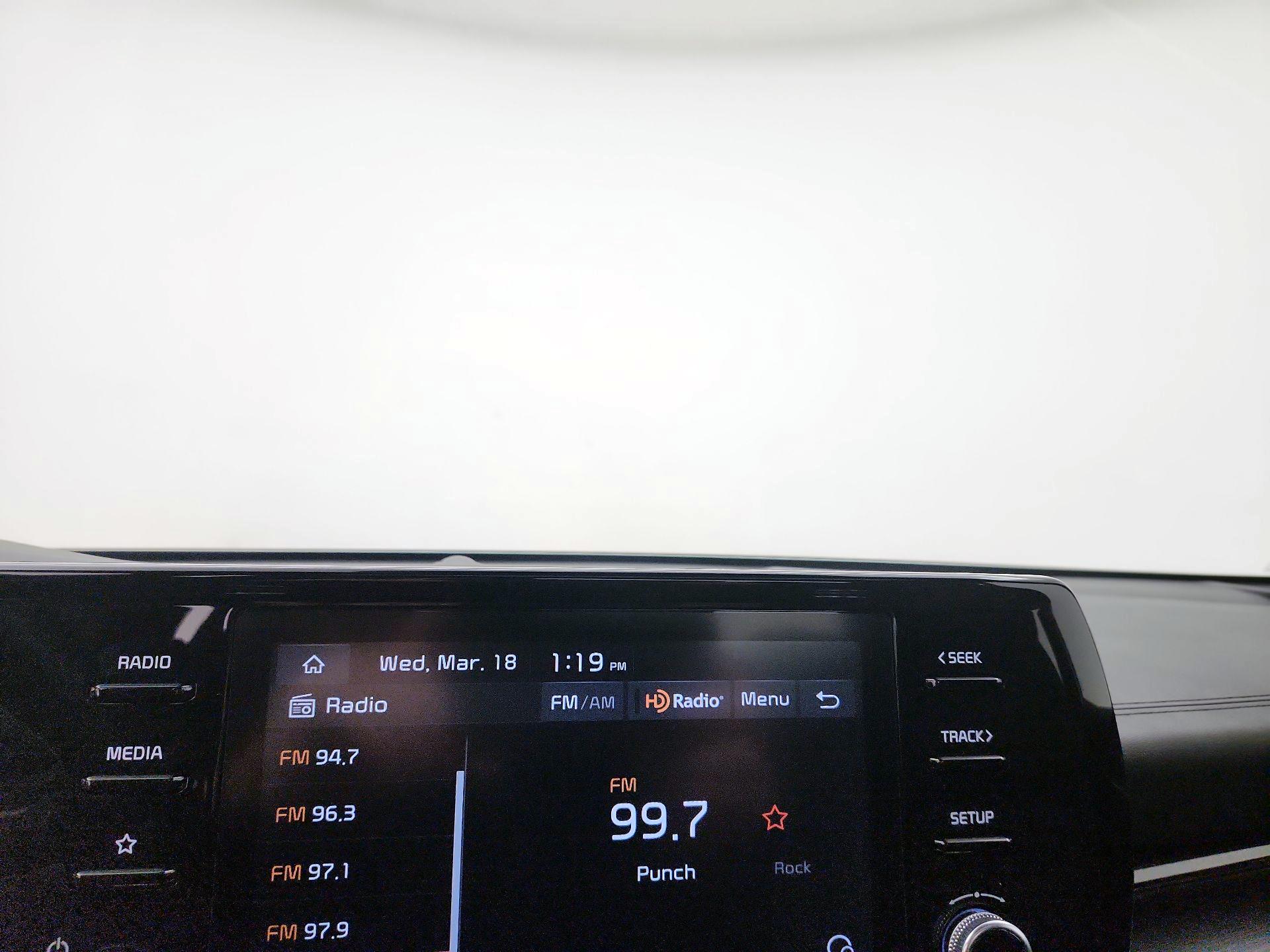 Thumbnail: 2021 Kia K5 - 15