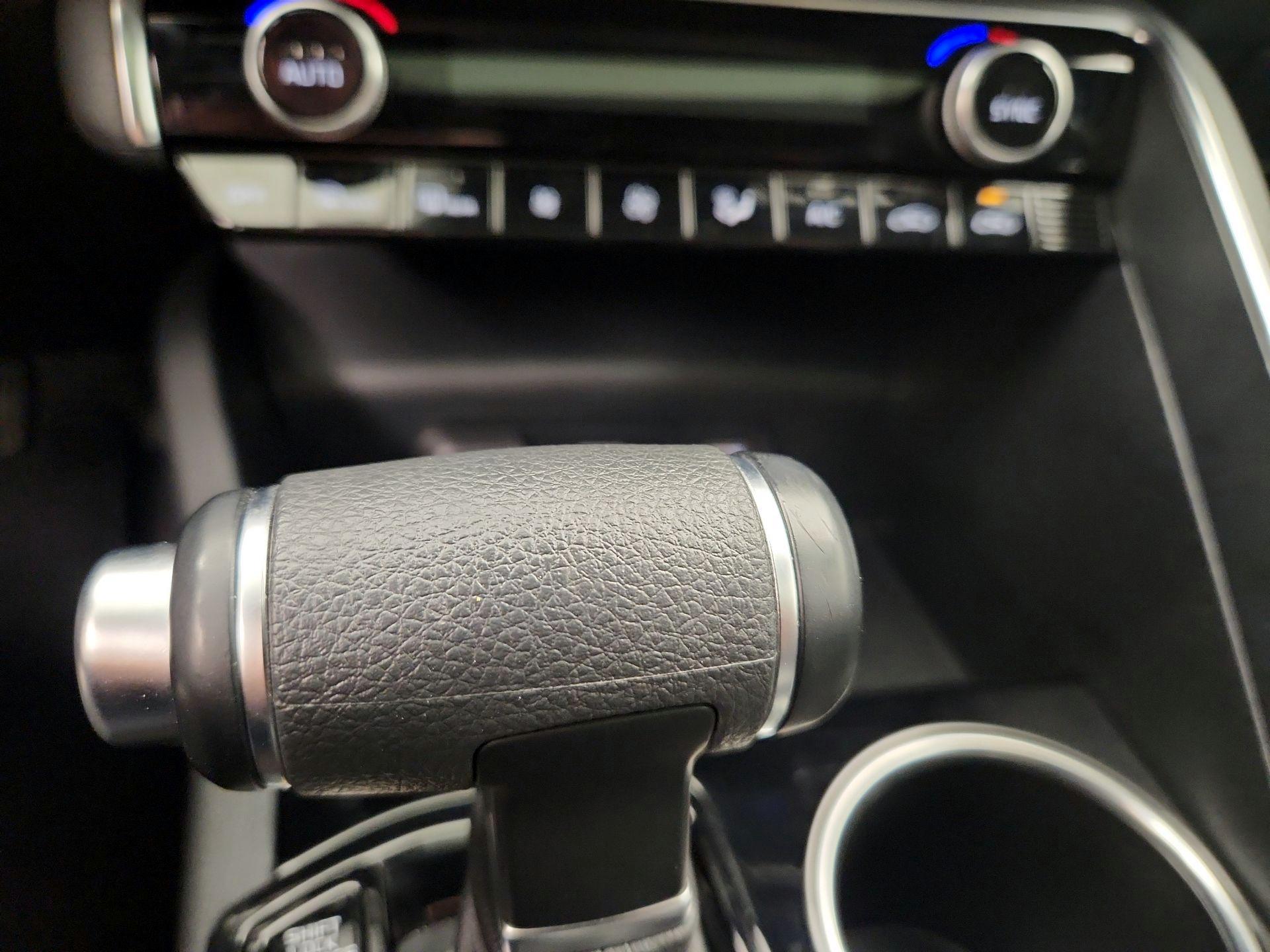 Thumbnail: 2021 Kia K5 - 16