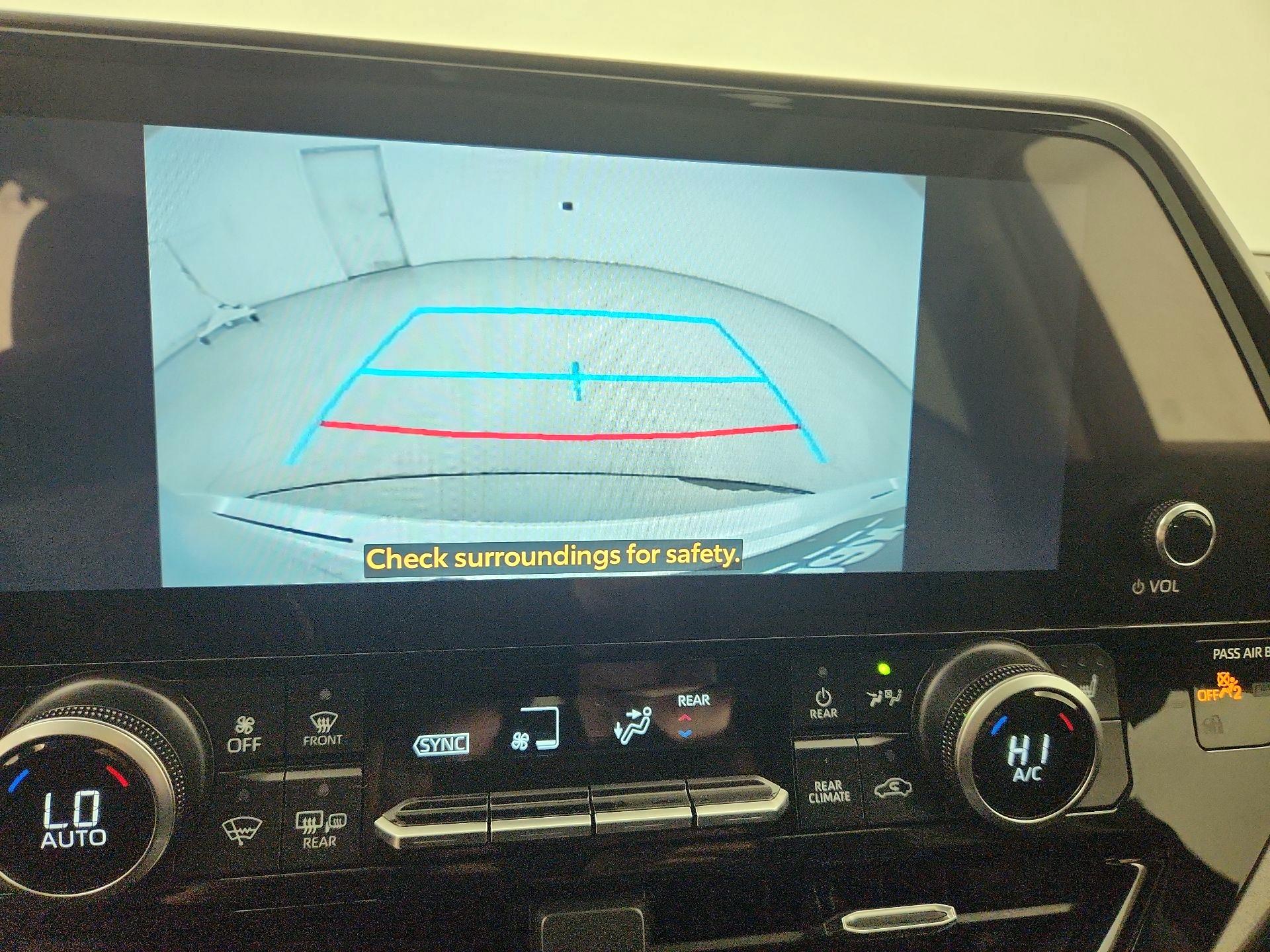 Thumbnail: 2024 Toyota Highlander - 14