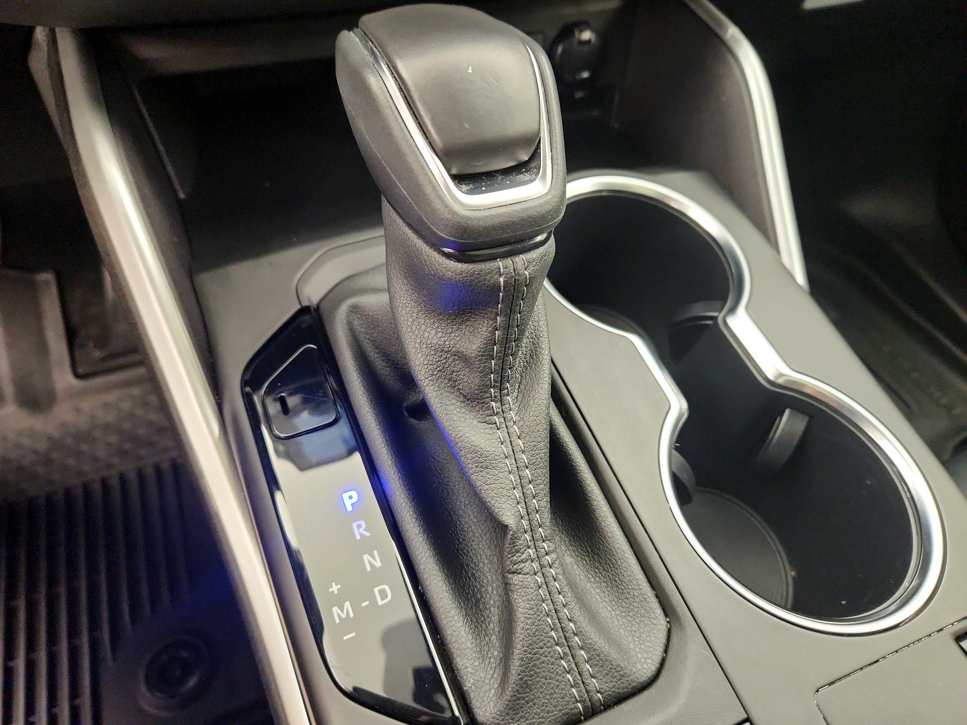 Thumbnail: 2024 Toyota Highlander - 17