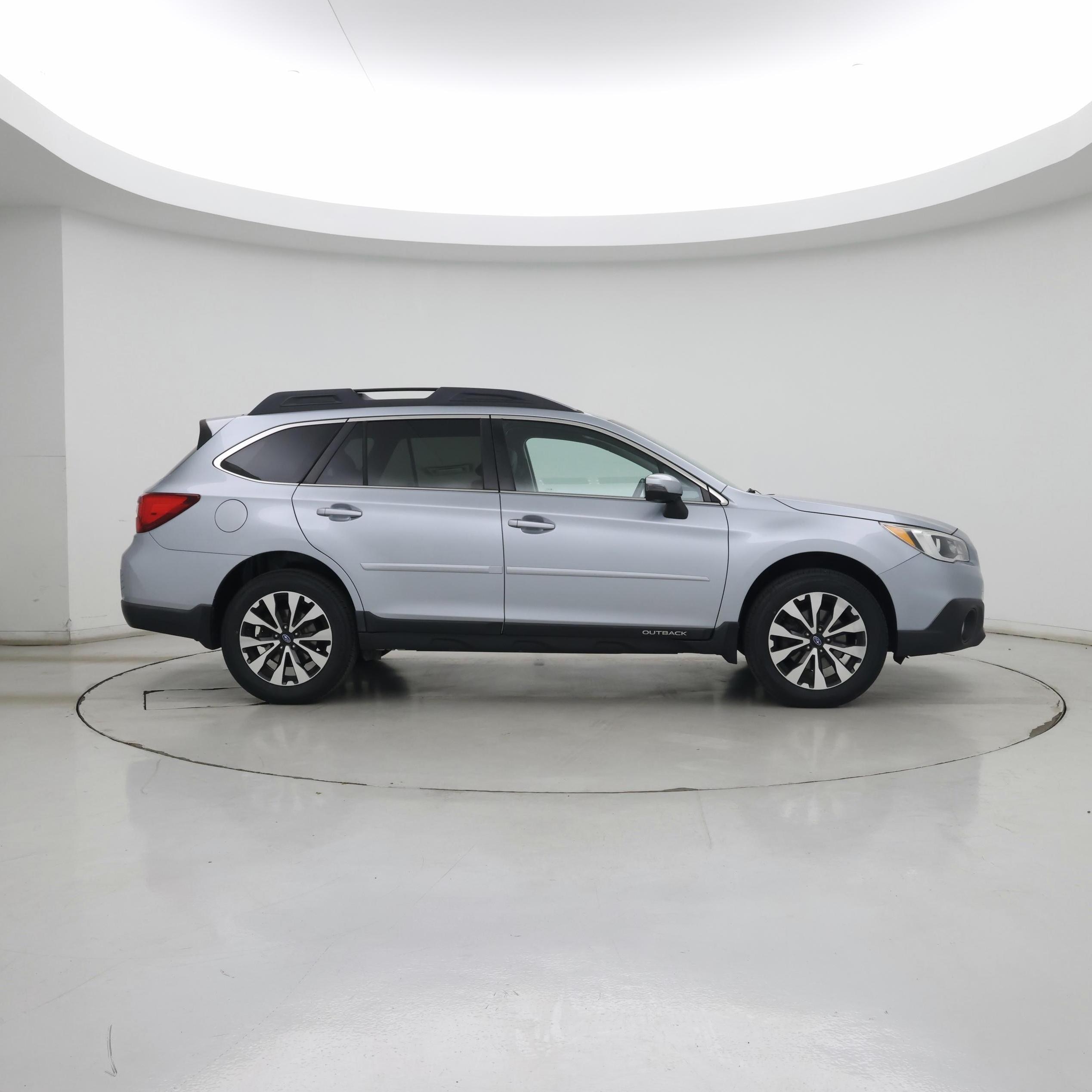 Thumbnail: 2017 Subaru Outback - 7