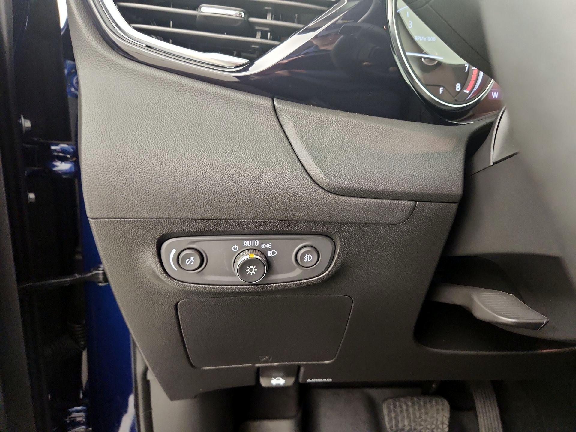 Thumbnail: 2023 Buick Encore GX - 13