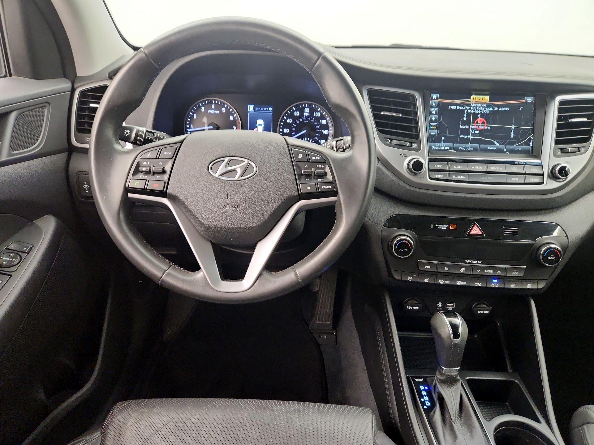 Thumbnail: 2016 Hyundai Tucson - 10