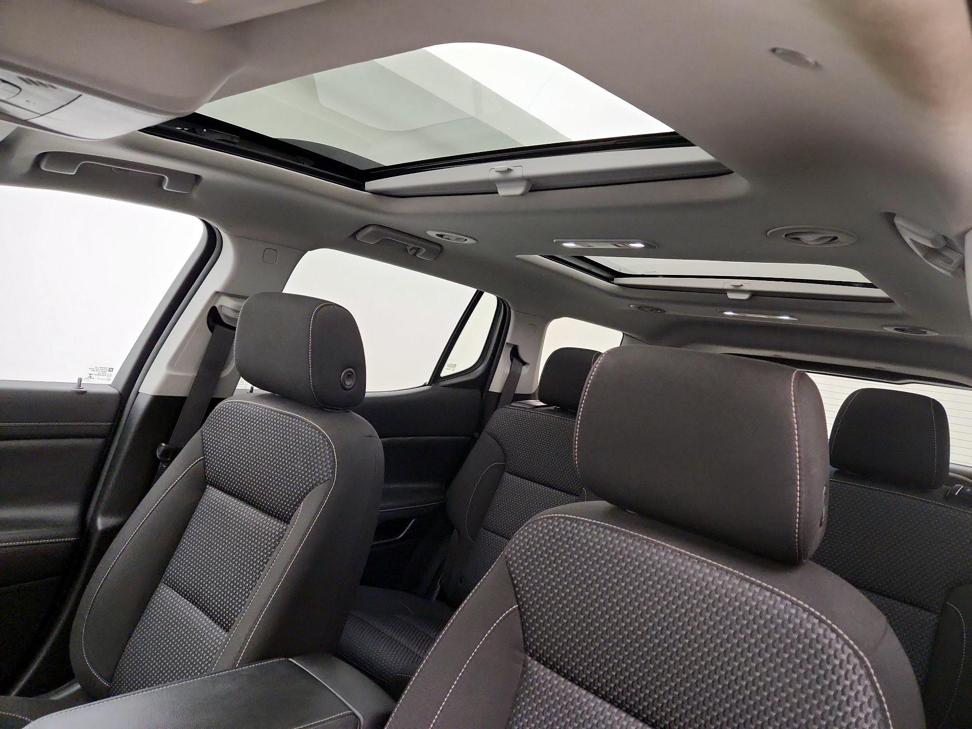 Thumbnail: 2022 GMC Acadia - 19