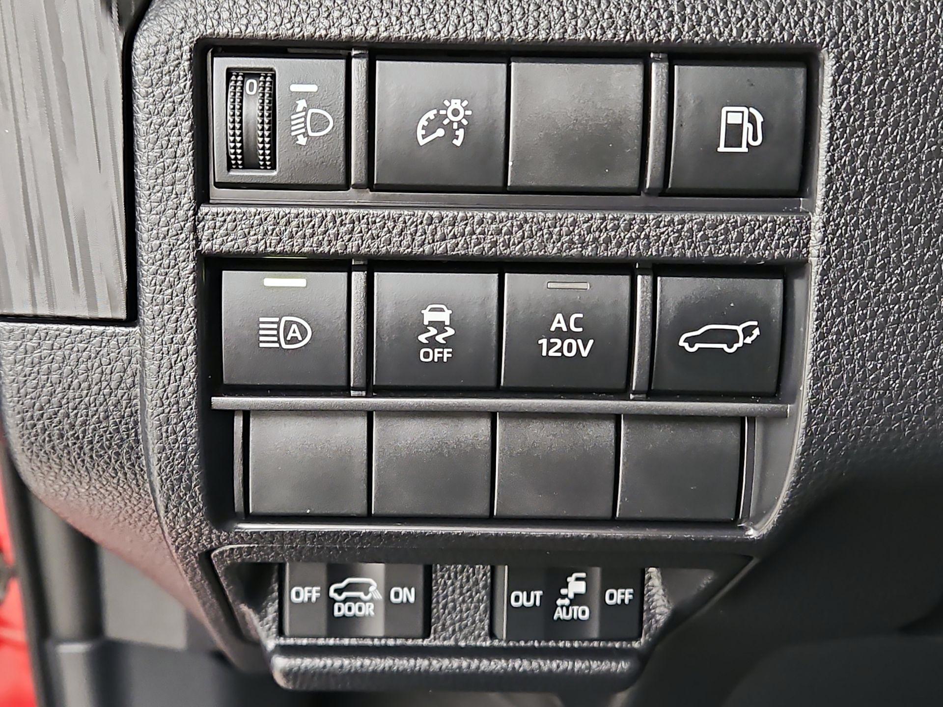 Thumbnail: 2025 Toyota 4Runner - 13