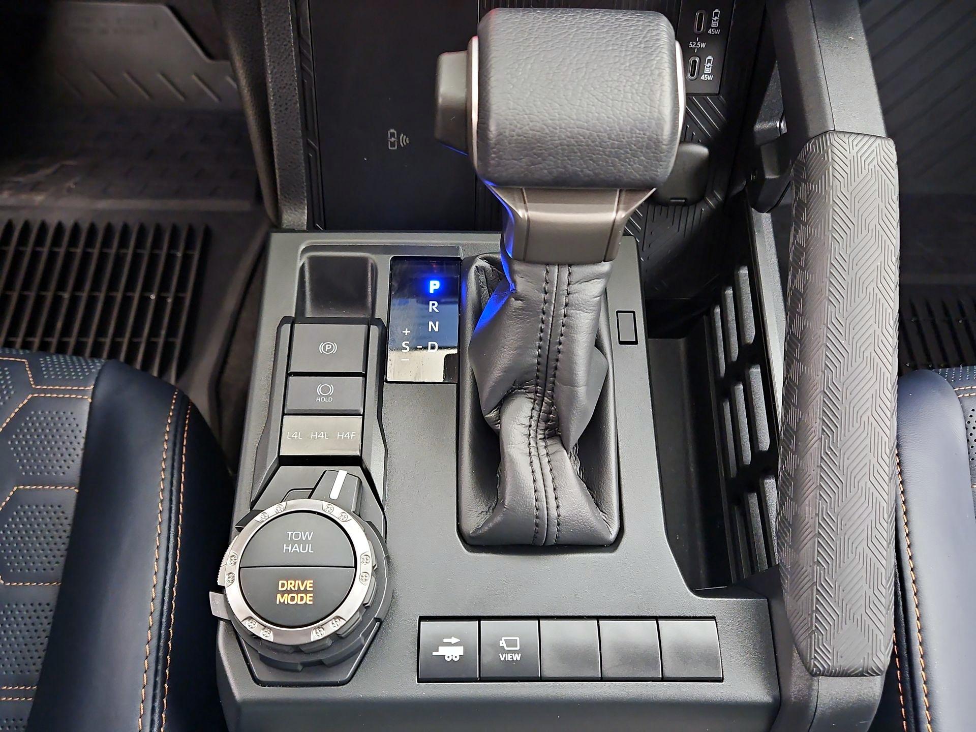 Thumbnail: 2025 Toyota 4Runner - 17