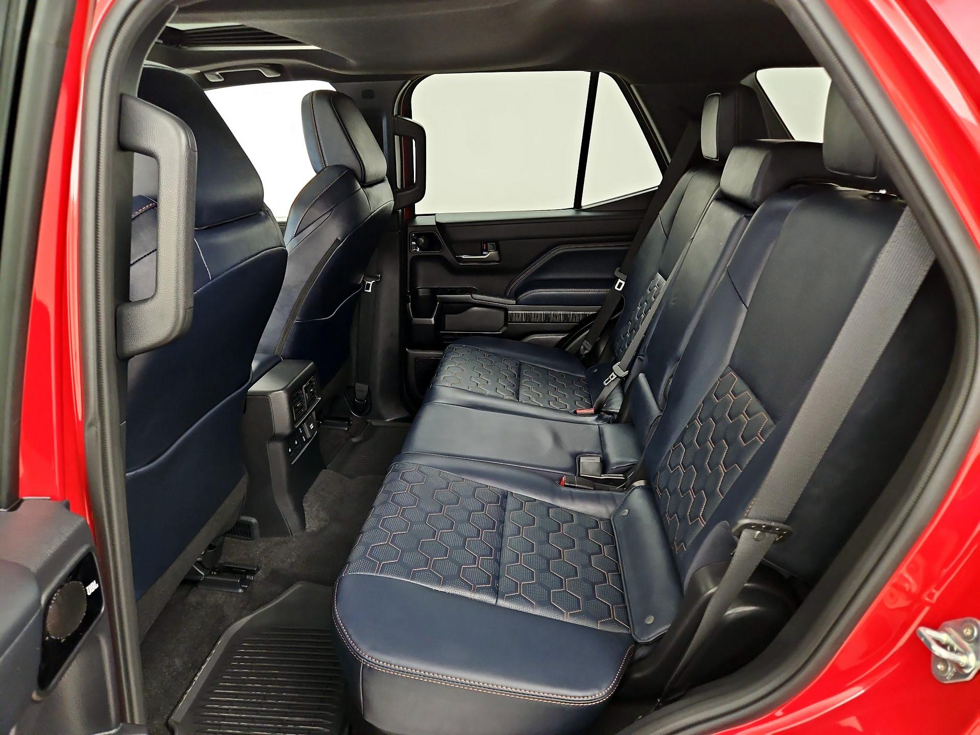 Thumbnail: 2025 Toyota 4Runner - 20