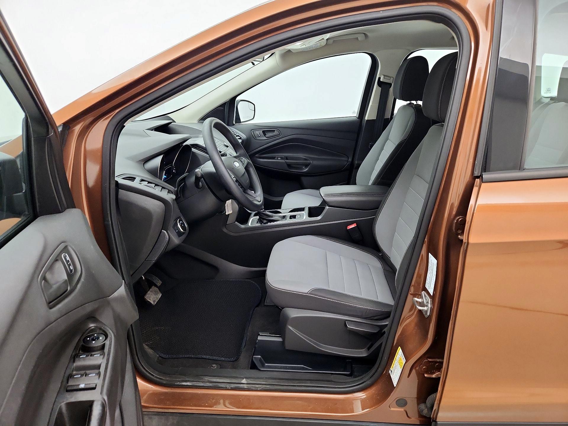 Thumbnail: 2017 Ford Escape - 11