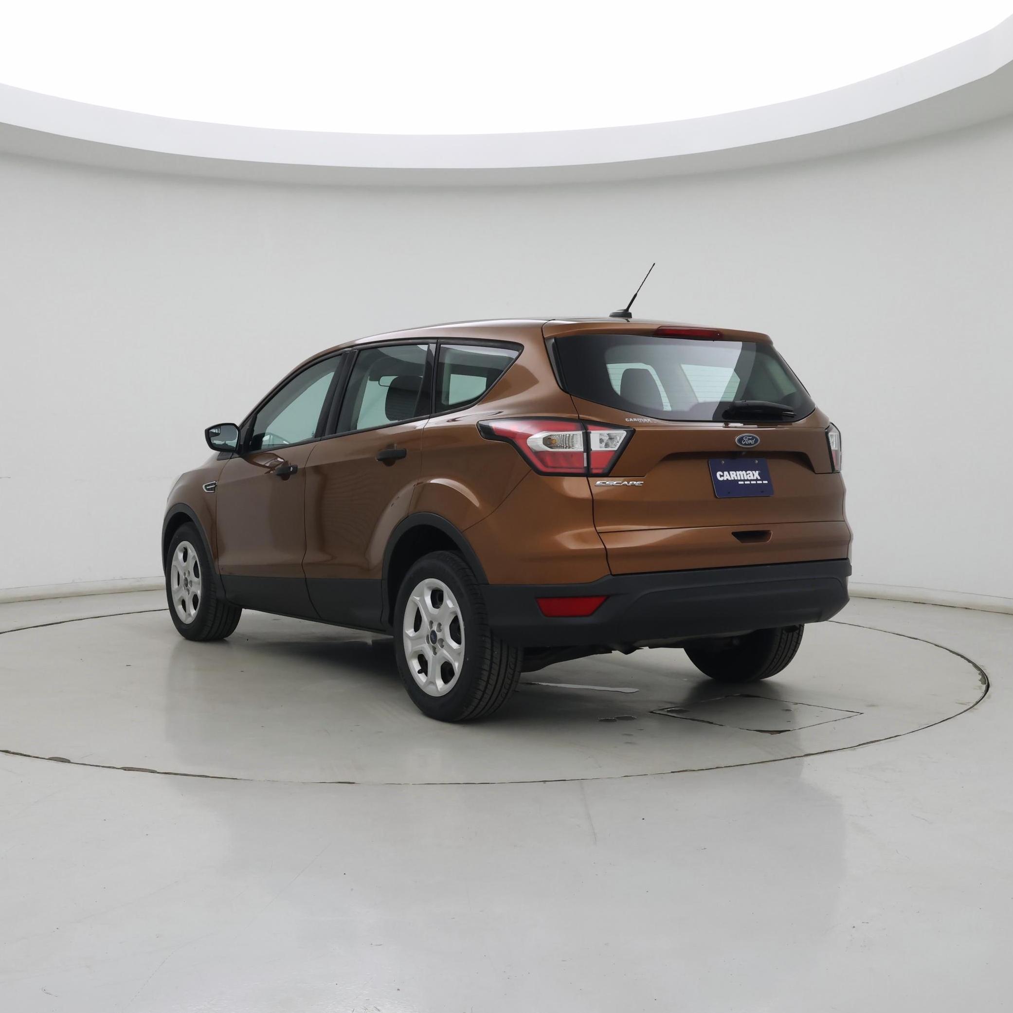 Thumbnail: 2017 Ford Escape - 2