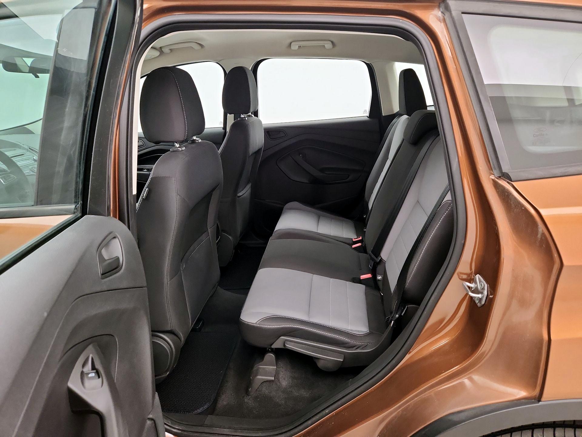 Thumbnail: 2017 Ford Escape - 19