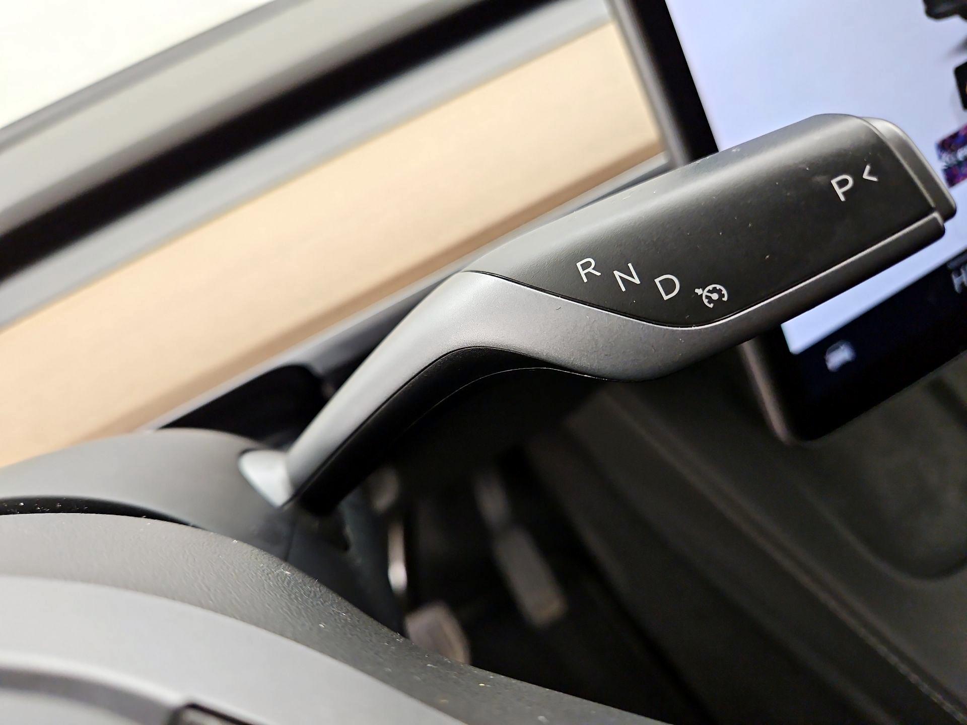 Thumbnail: 2023 Tesla Model Y - 17