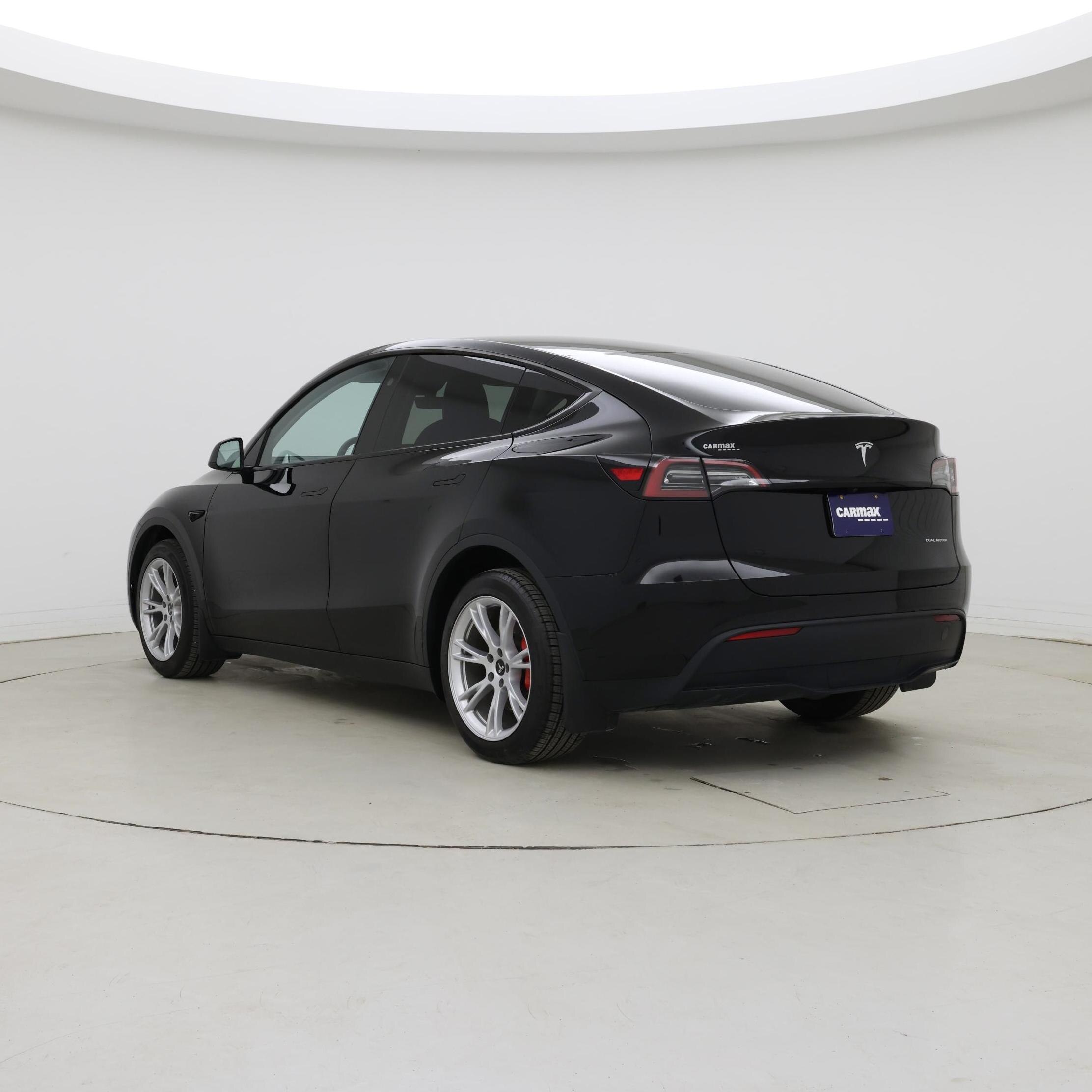 Thumbnail: 2023 Tesla Model Y - 2