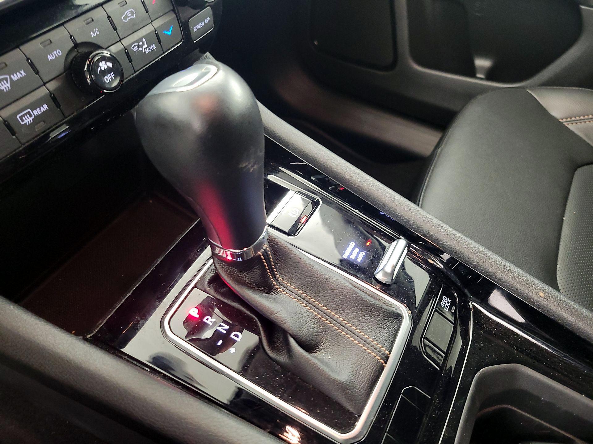 Thumbnail: 2022 Jeep Compass - 17