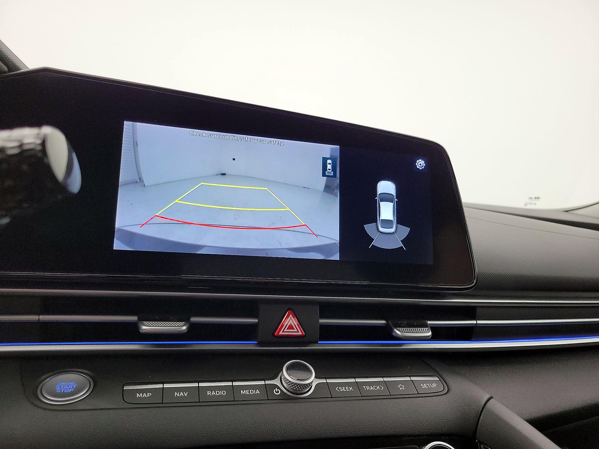 Thumbnail: 2021 Hyundai Elantra - 15