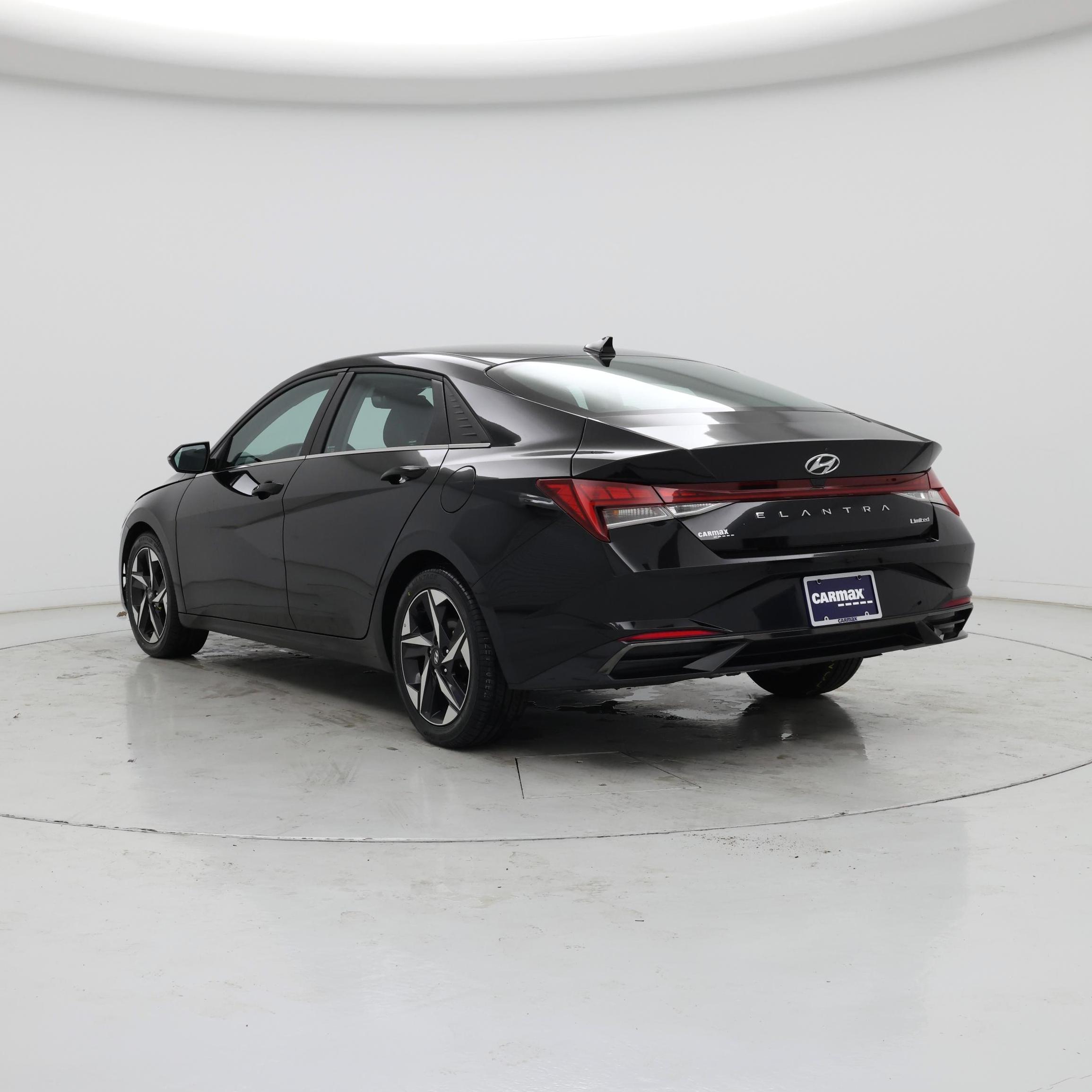Thumbnail: 2021 Hyundai Elantra - 2