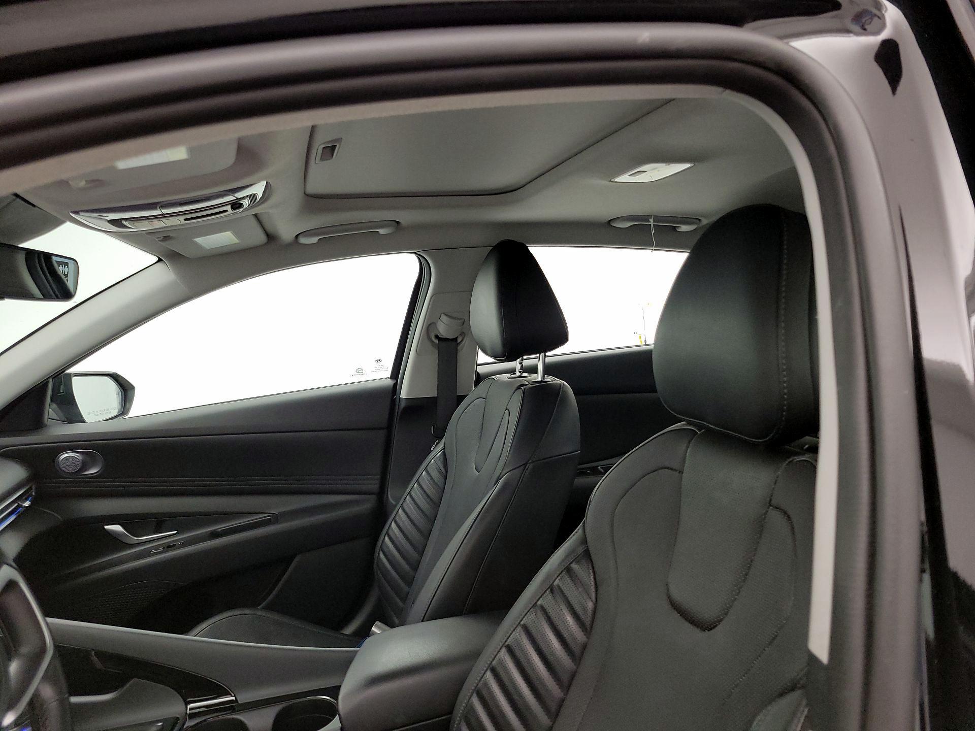Thumbnail: 2021 Hyundai Elantra - 20