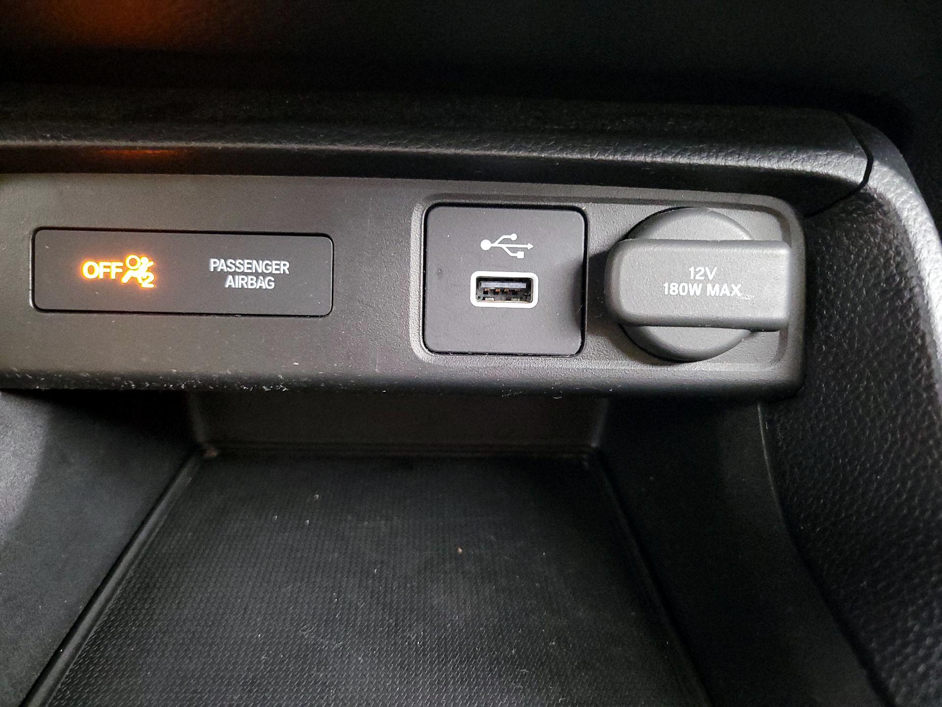 Thumbnail: 2024 Honda Civic - 18