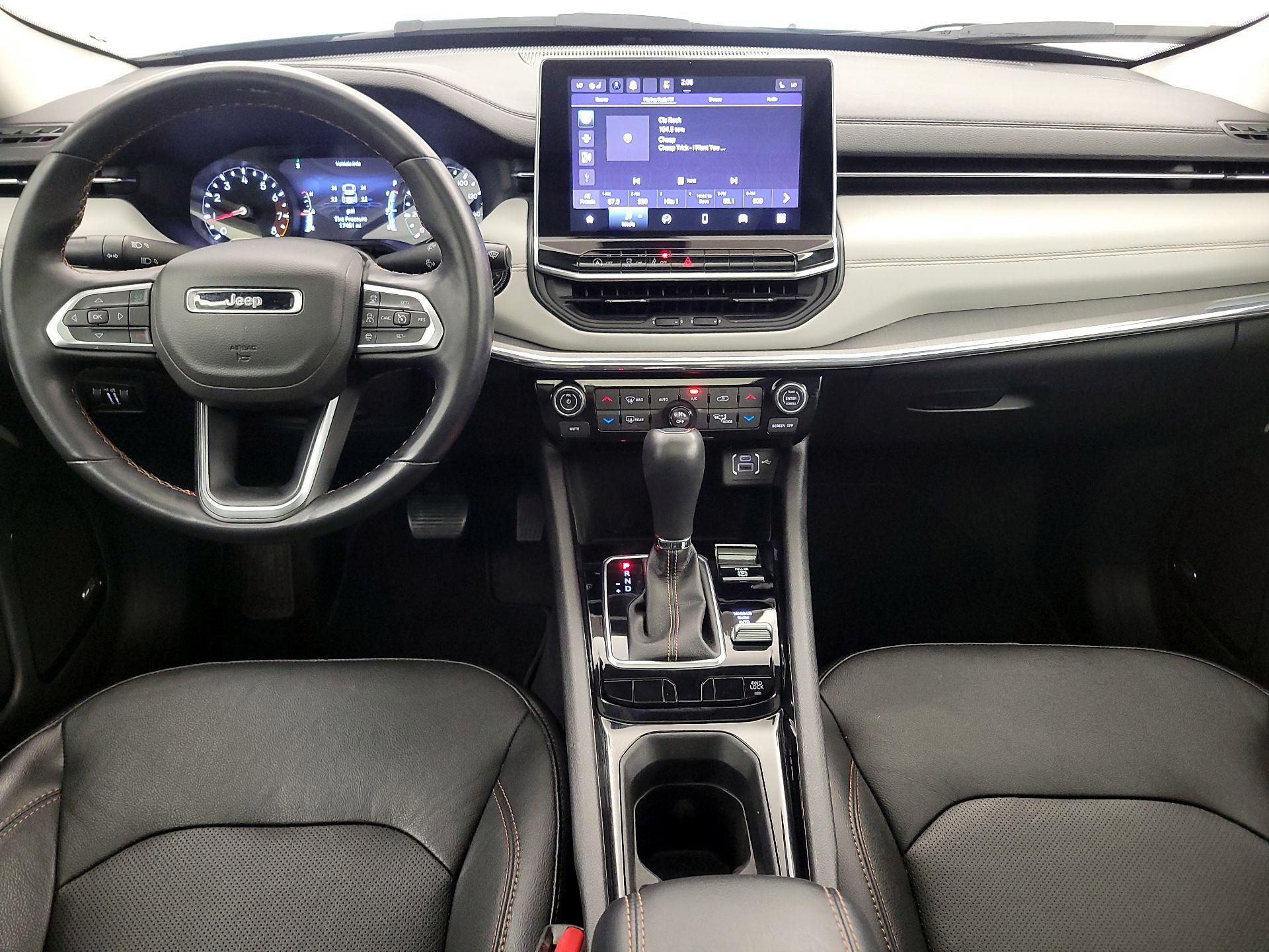 Thumbnail: 2022 Jeep Compass - 9