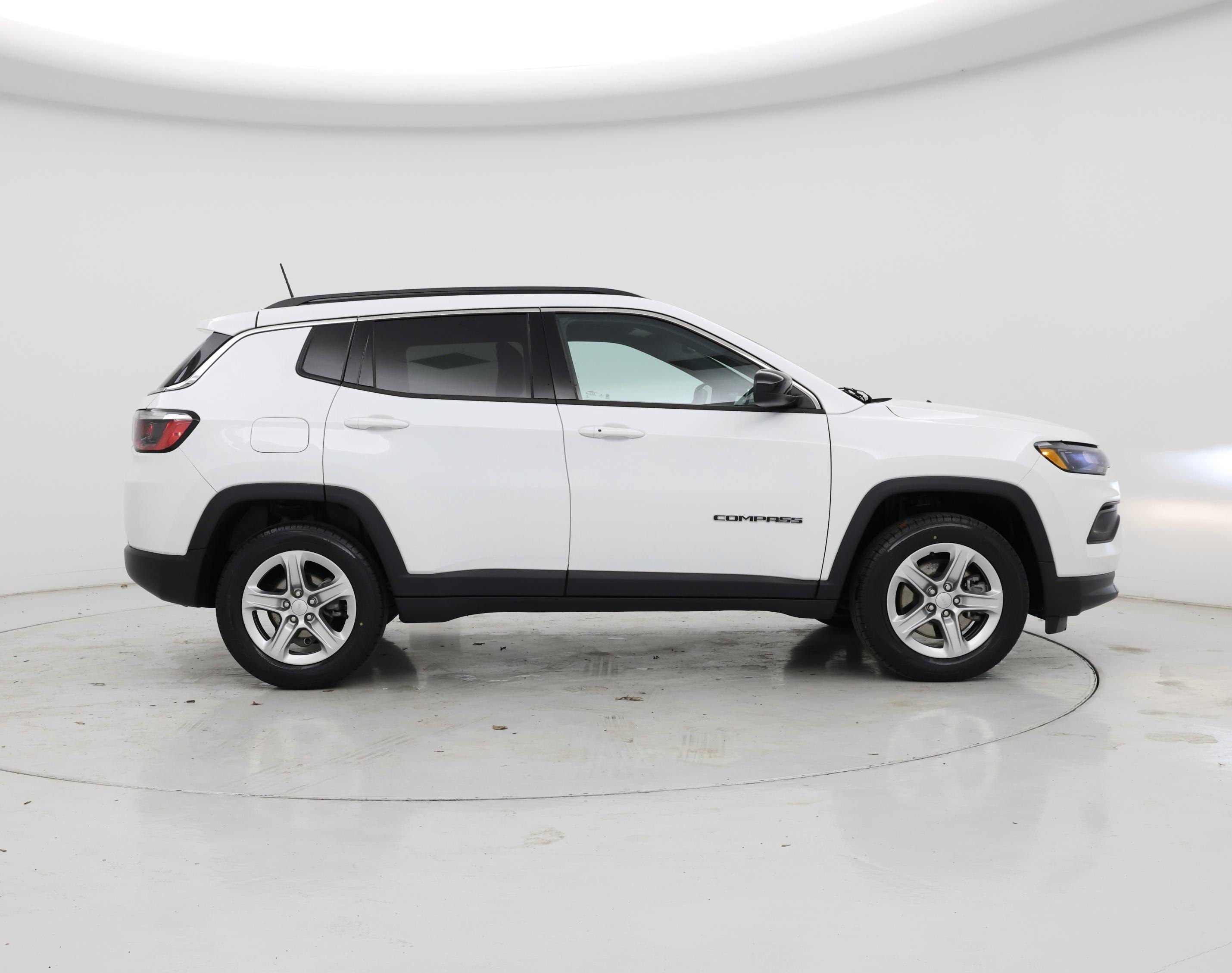 Thumbnail: 2023 Jeep Compass - 7
