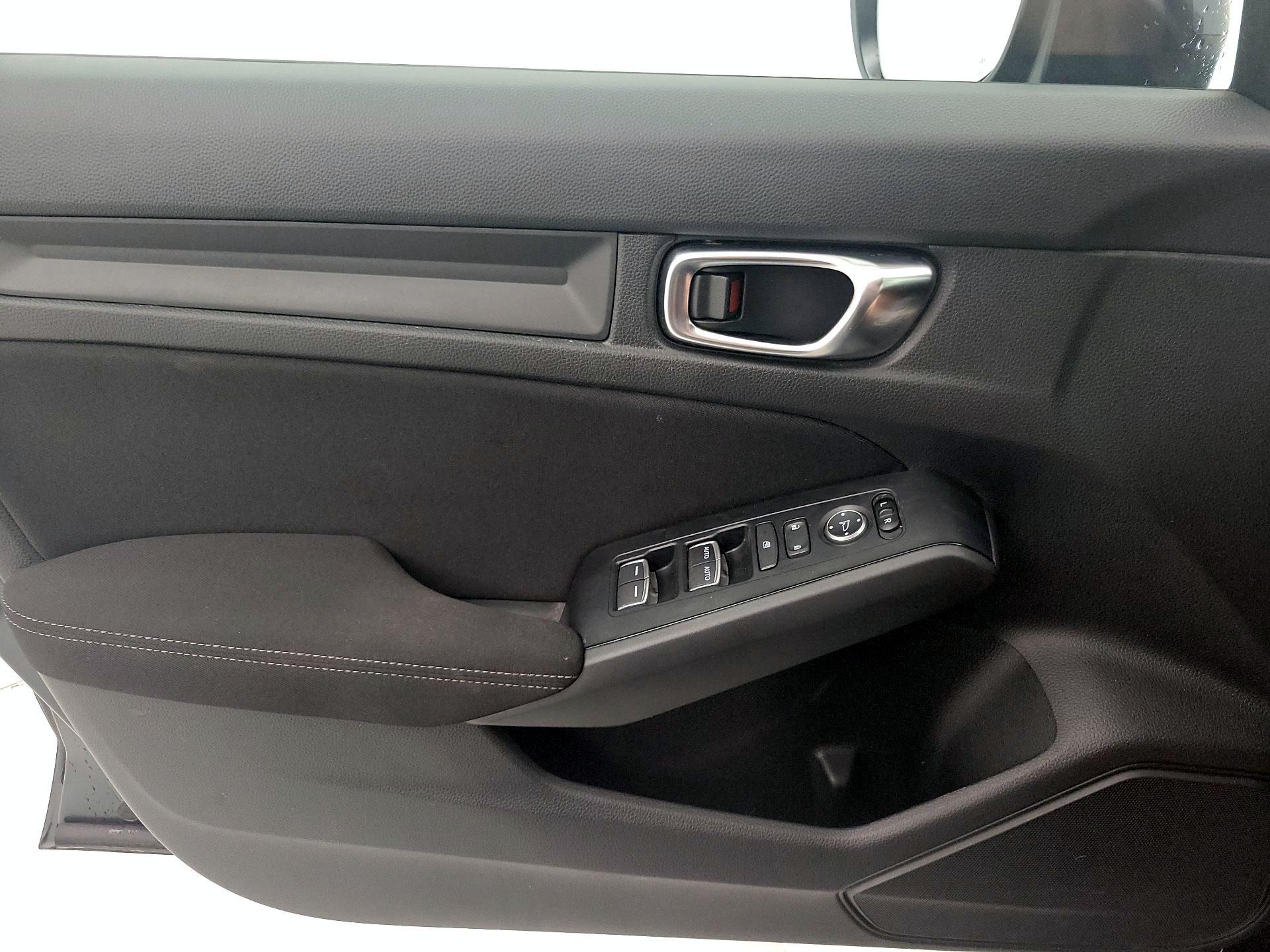 Thumbnail: 2024 Honda Civic - 12