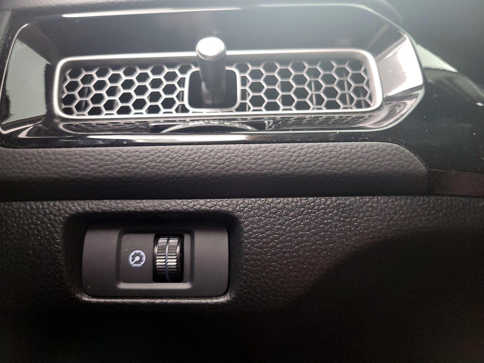 Thumbnail: 2024 Honda Civic - 13