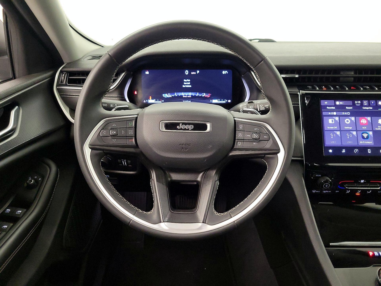 2023 Jeep Grand Cherokee Laredo - Photo 11