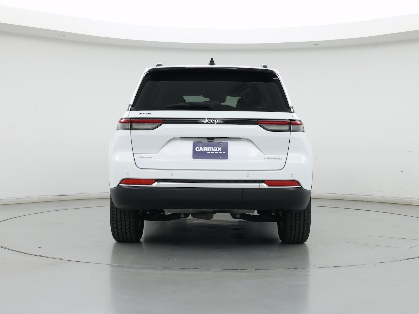2023 Jeep Grand Cherokee Laredo - Photo 7