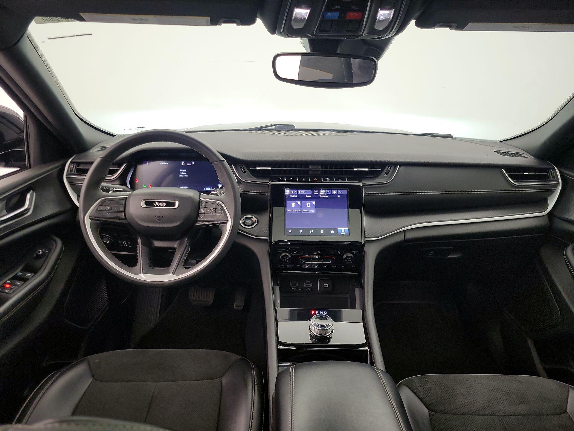 Thumbnail: 2023 Jeep Grand Cherokee - 8