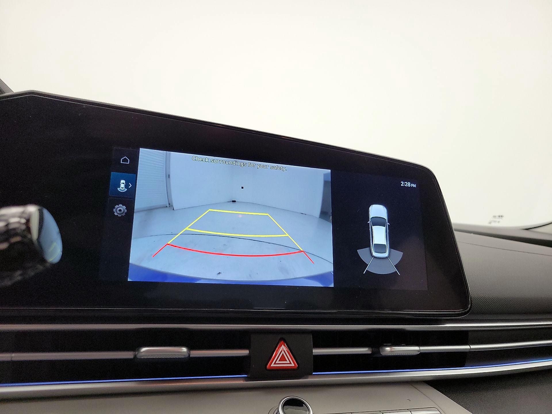 Thumbnail: 2023 Hyundai Elantra - 15