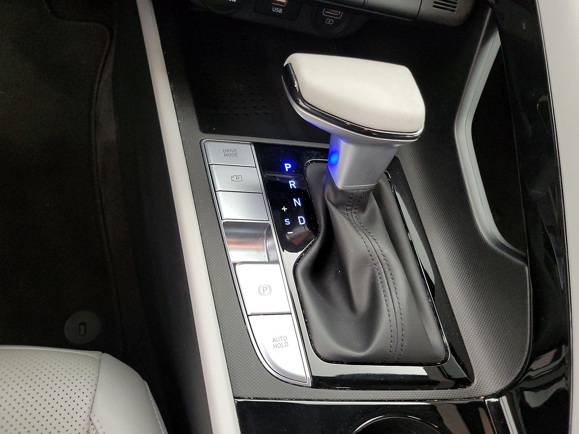 Thumbnail: 2023 Hyundai Elantra - 18