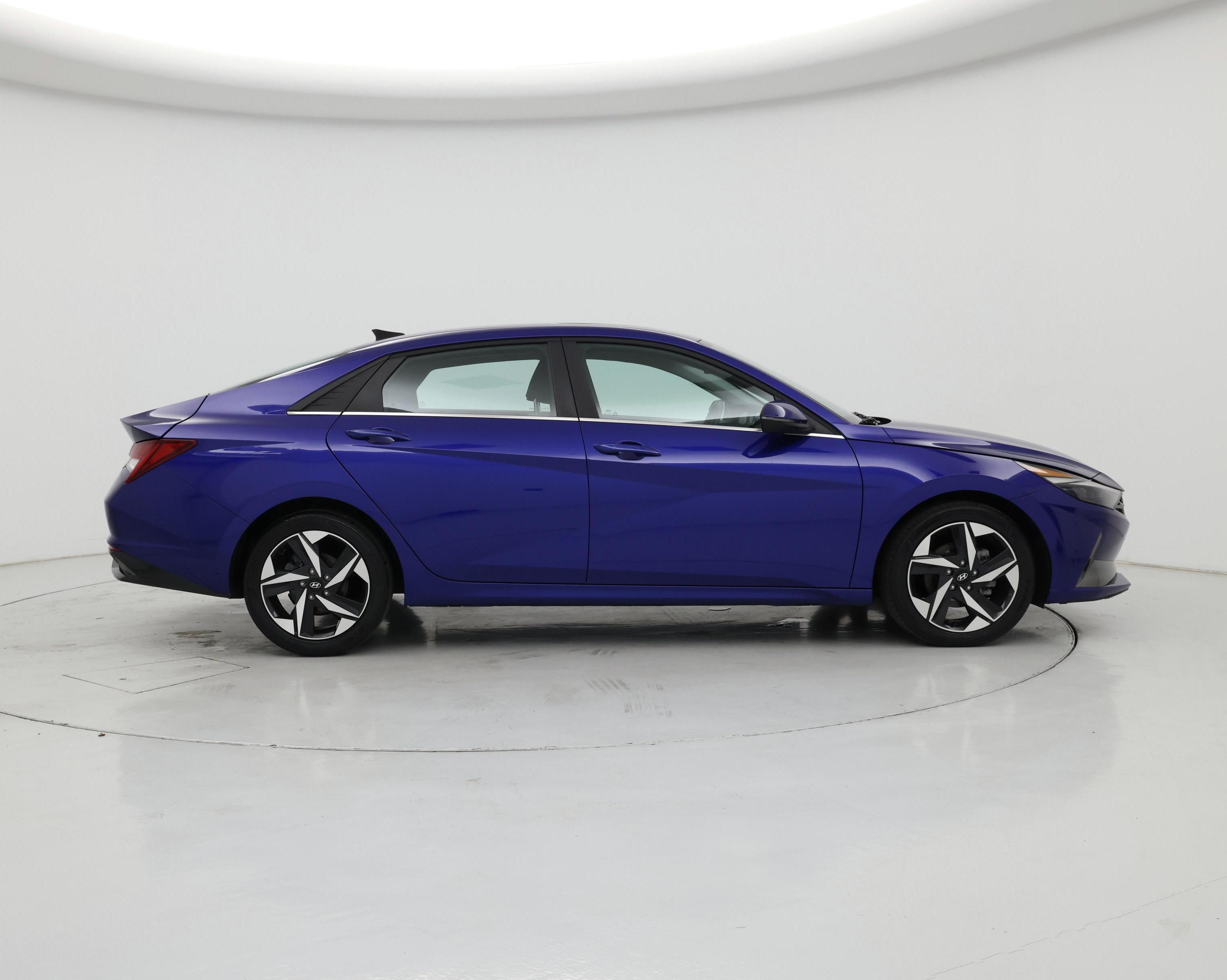 Thumbnail: 2023 Hyundai Elantra - 7