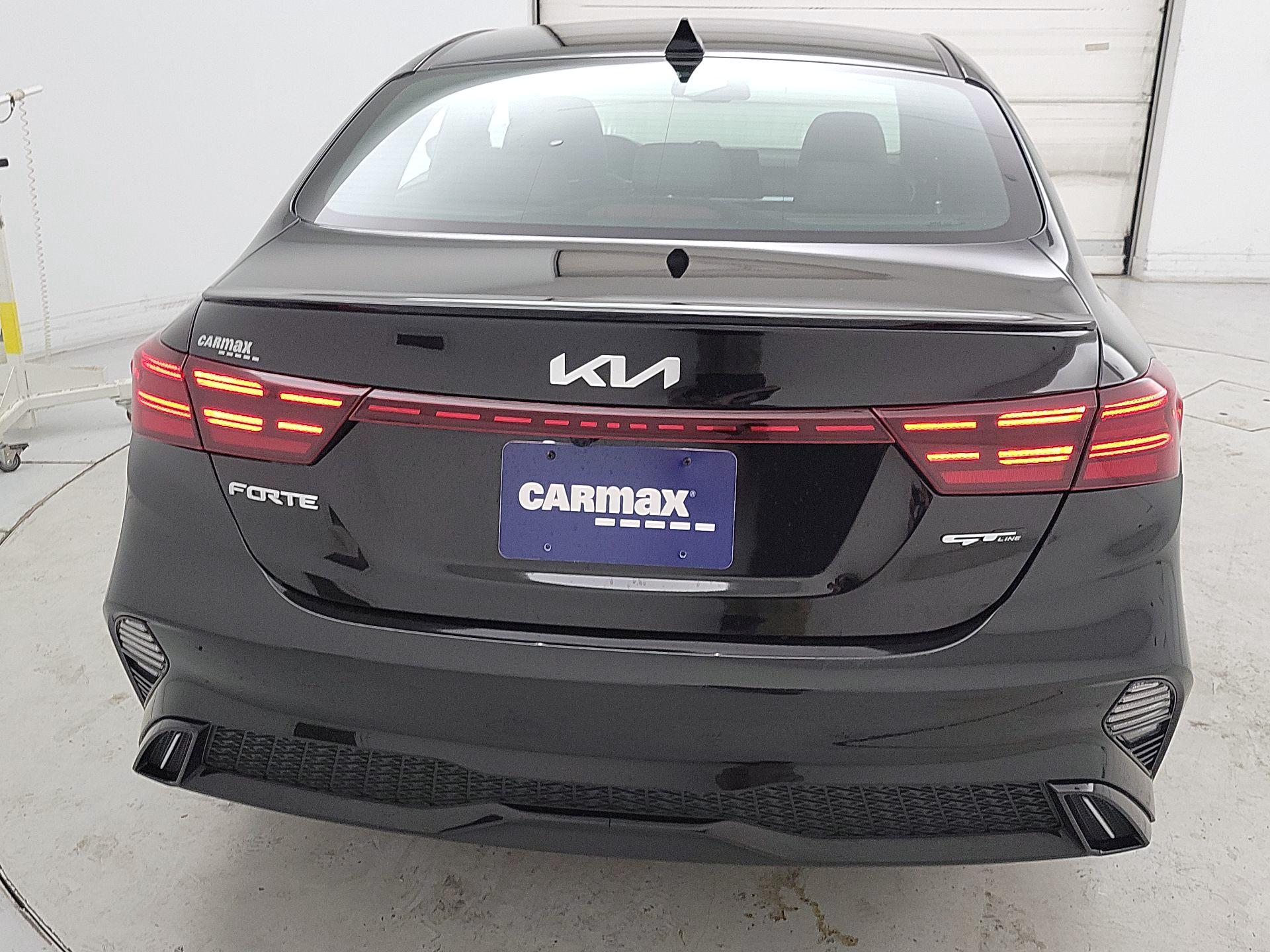 Thumbnail: 2024 Kia Forte - 6