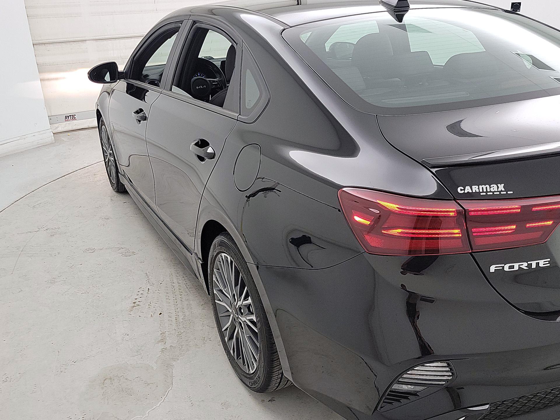 Thumbnail: 2024 Kia Forte - 7