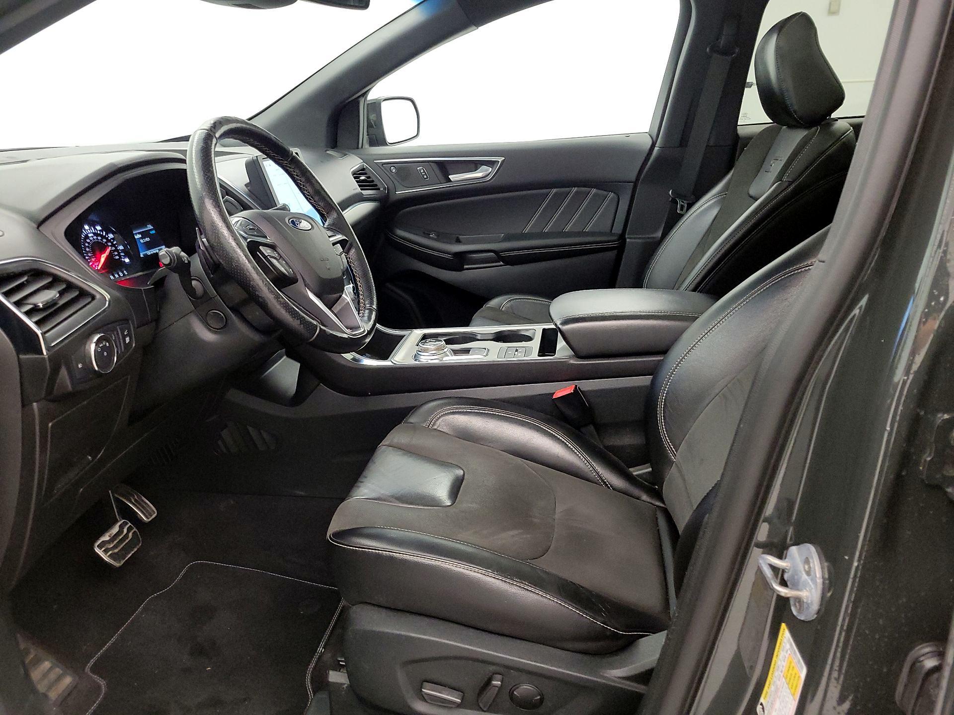 Thumbnail: 2022 Ford Edge - 11