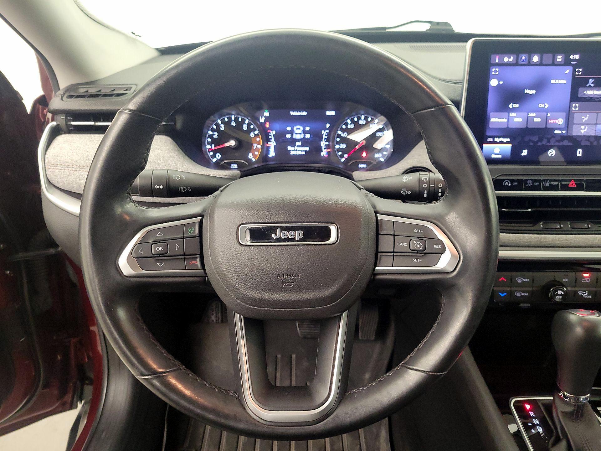 Thumbnail: 2022 Jeep Compass - 10