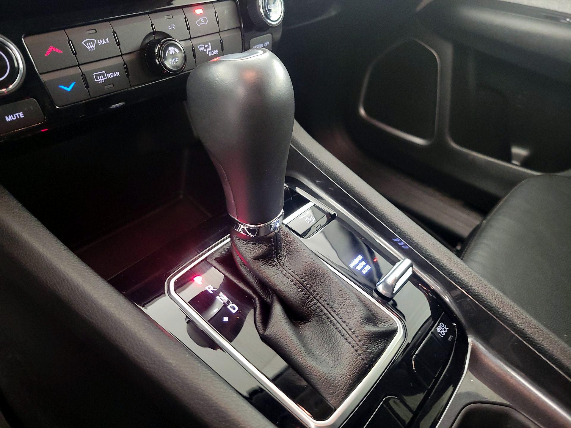 Thumbnail: 2022 Jeep Compass - 17