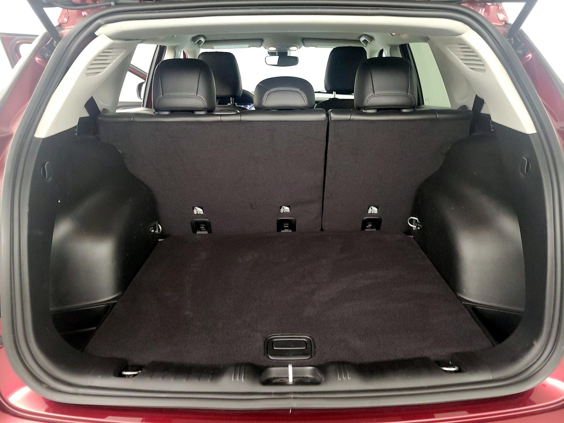 Thumbnail: 2022 Jeep Compass - 20